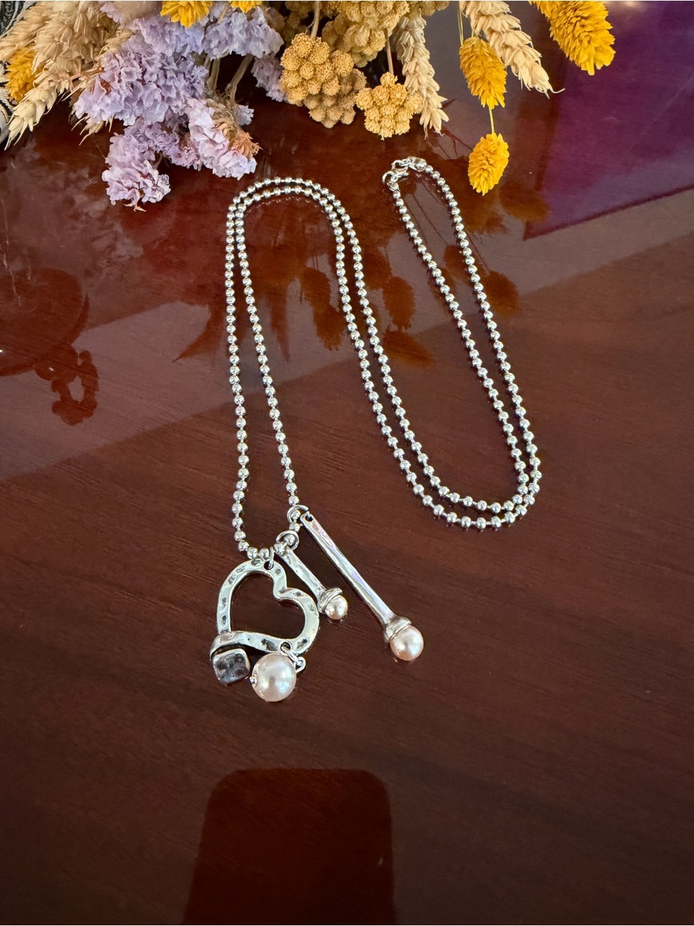 NWOT - Silver Heart & Faux Pearl Pendant Necklace